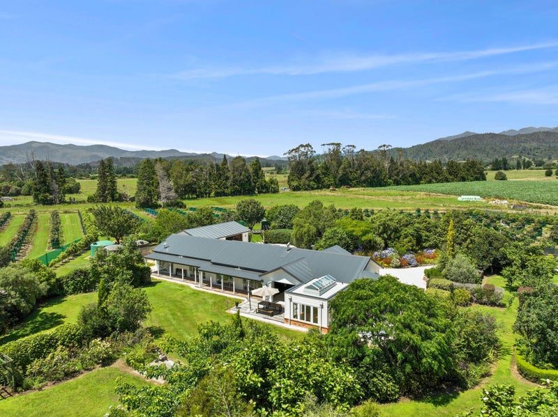 120 Patons Rock Road photo 1