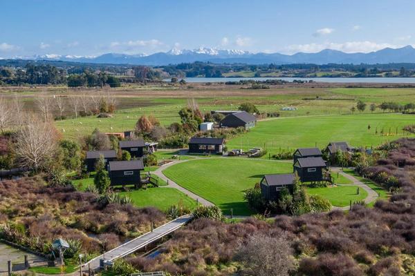 Appleby House & Rabbit Island Huts