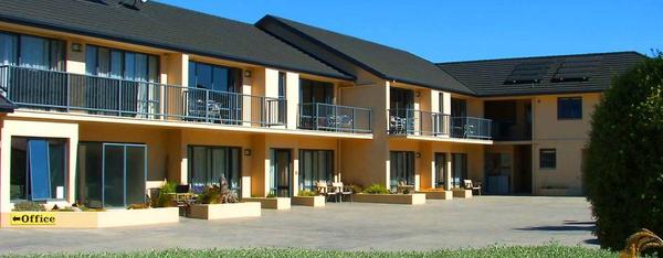 Avalon Manor Motels