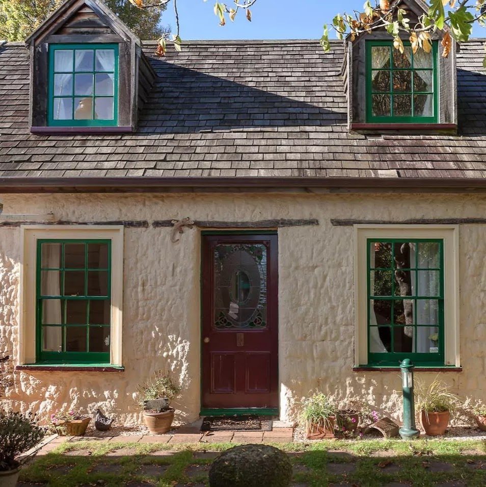 Bonnington Cottage - Historic Homestead & Accommodation photo 1