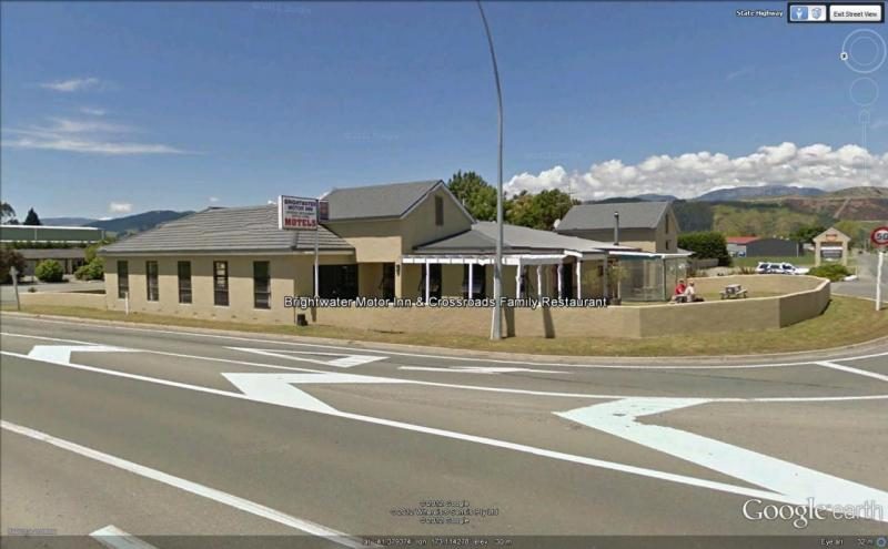Brightwater Motor Inn photo 1