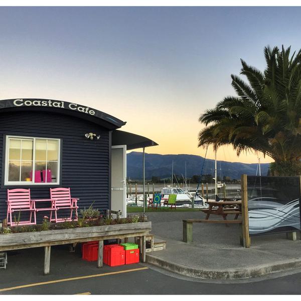 Coastal Cafe (coffee cart)