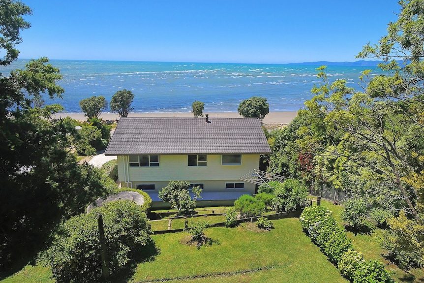 Collingwood Beach House photo 2