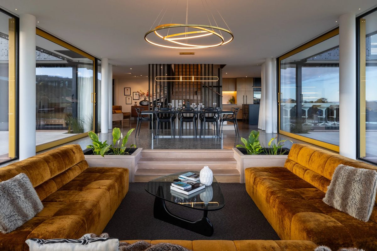 Contemporary Homes photo 2