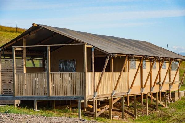 Glamping at the Tasman Cloud