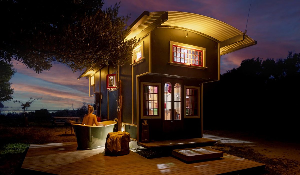 Golden Bay Hideaway: Eco-accommodation at the northern end of the Abel Tasman Coast Track. Book direct and pay 25% less. photo 3