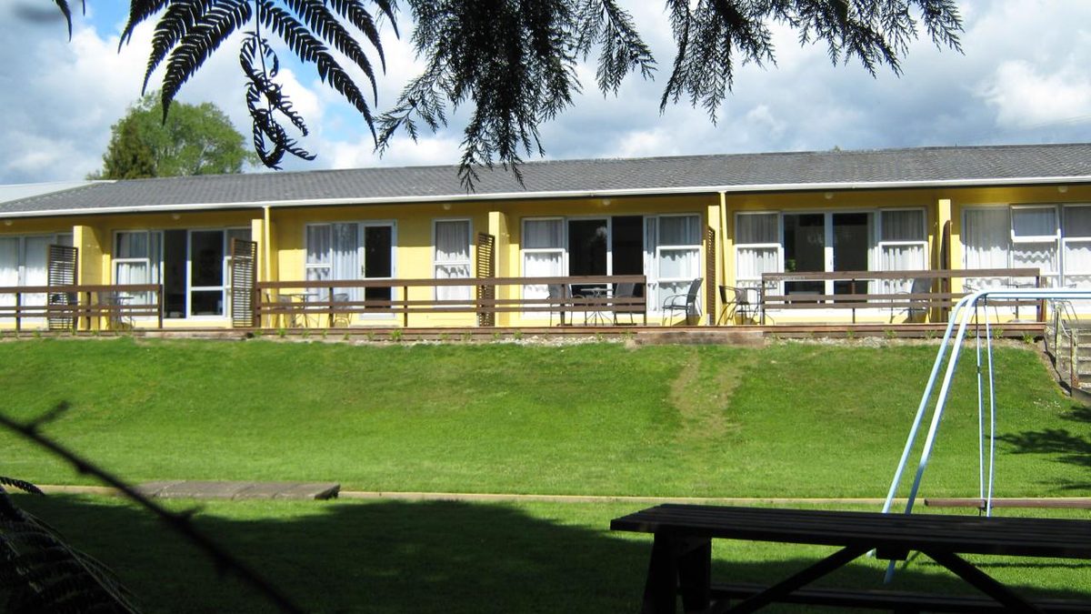 Golden Bay Motels photo 3