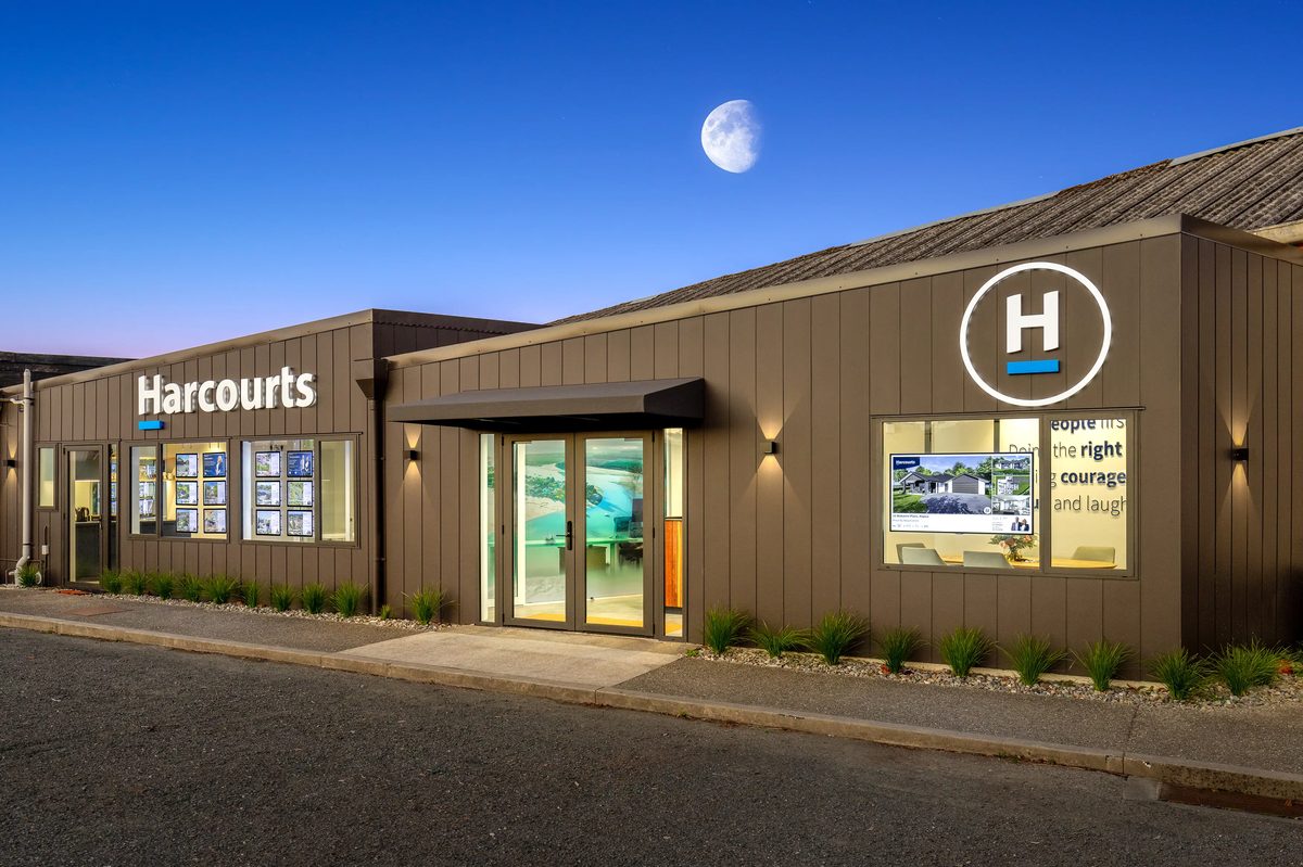 Harcourts Motueka photo 2