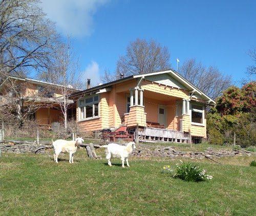 Hu Ha Farmstay - BBH