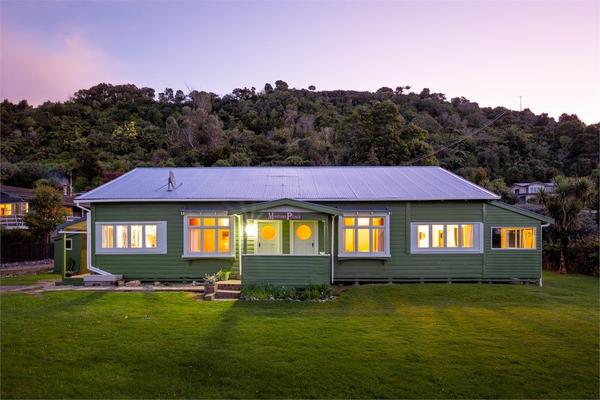 Masters Place - Beach House