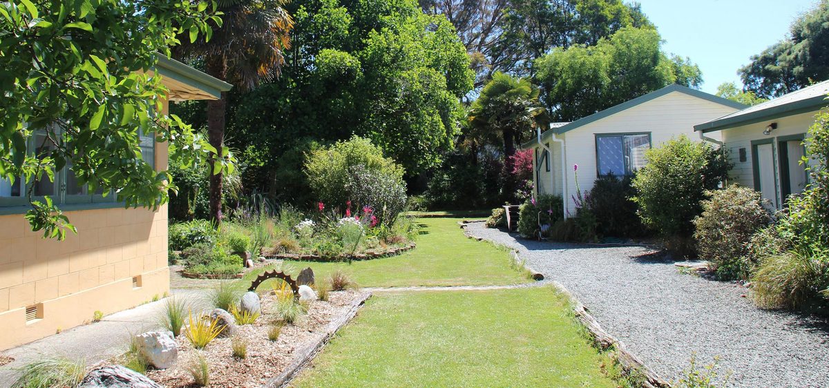OFF THE BEATEN TRAIL ACCOMMODATION & BIKE TOURS. photo 2