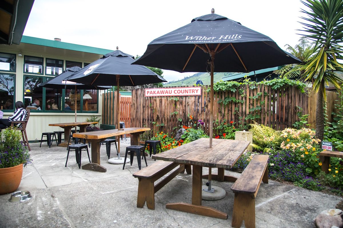 Old School Cafe, Bar and Restaurant photo 1