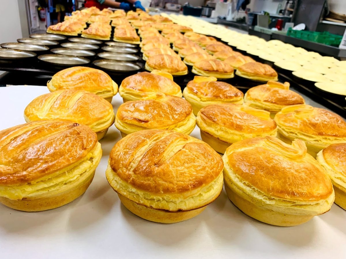 Pastry Palace & Bakery photo 1