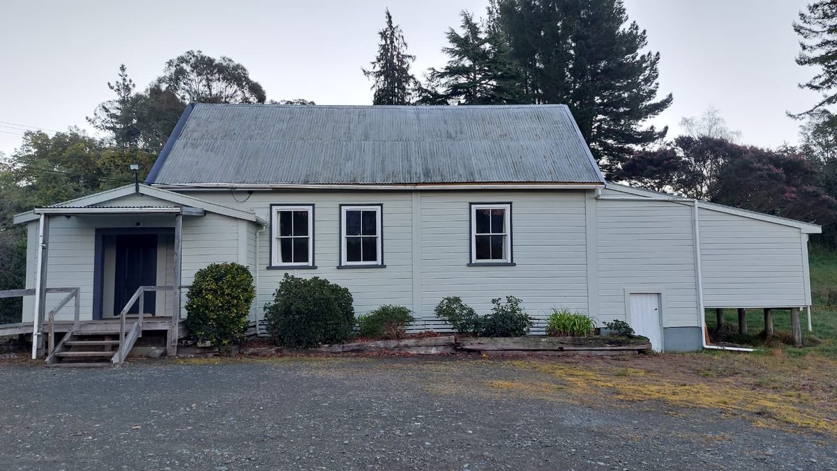 Redwood Valley Hall photo 1