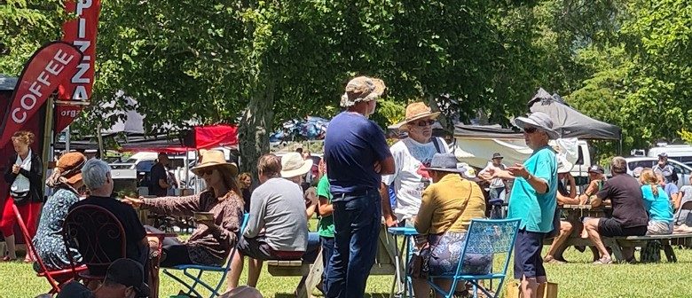Richmond Park Sunday Market photo 1