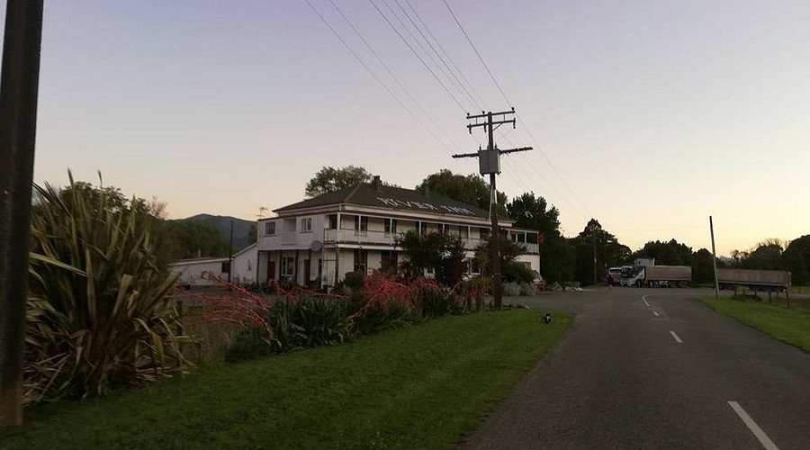 River Inn photo 2