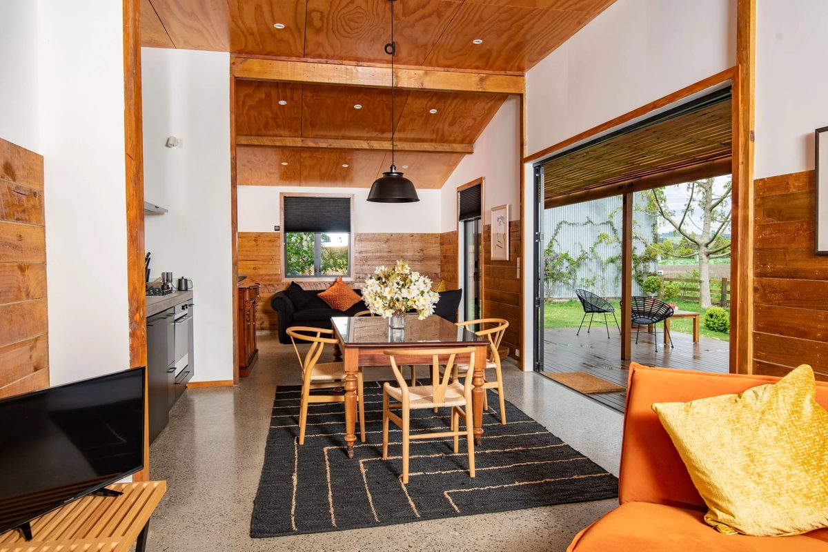 River Road Retreat photo 2