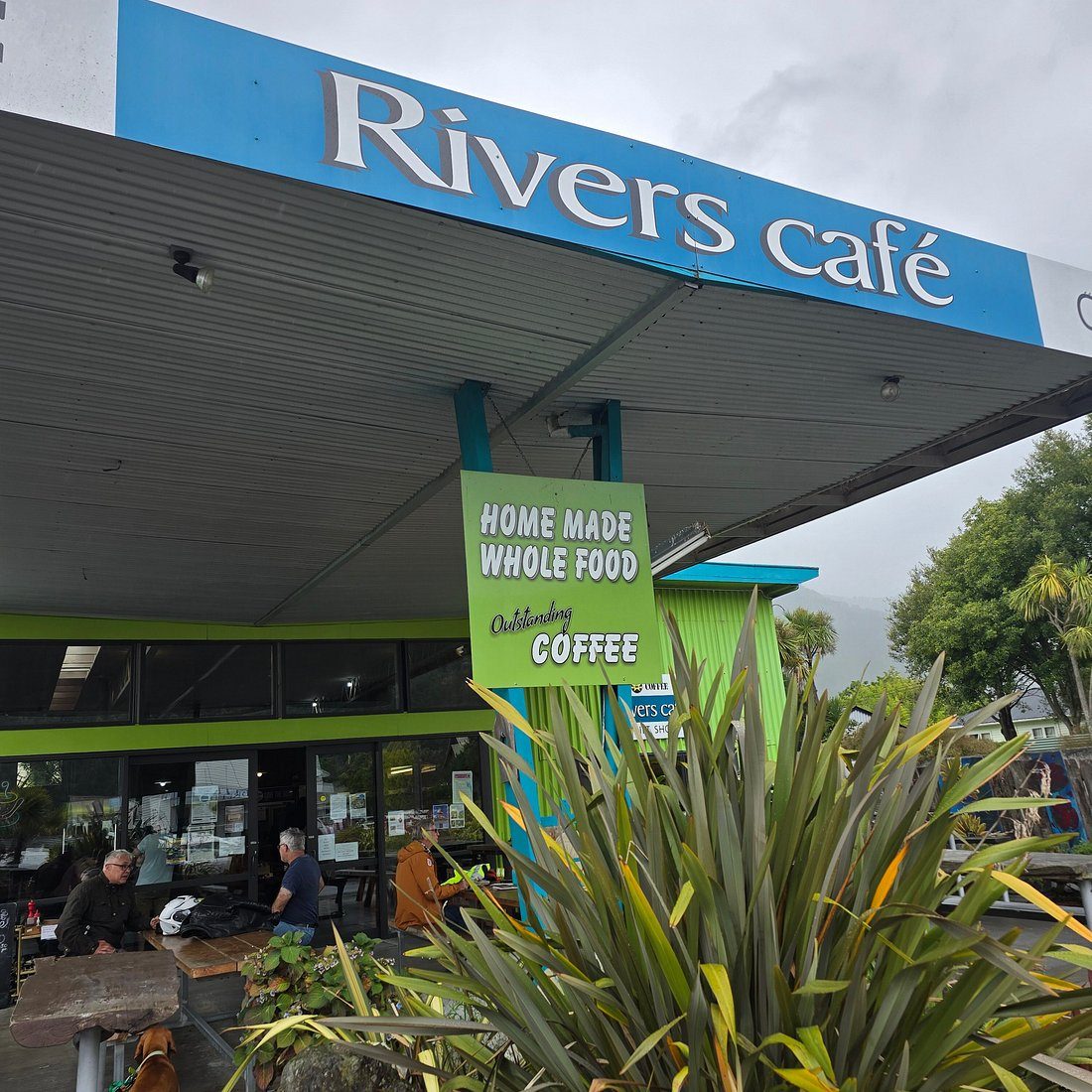 Rivers Cafe photo 3