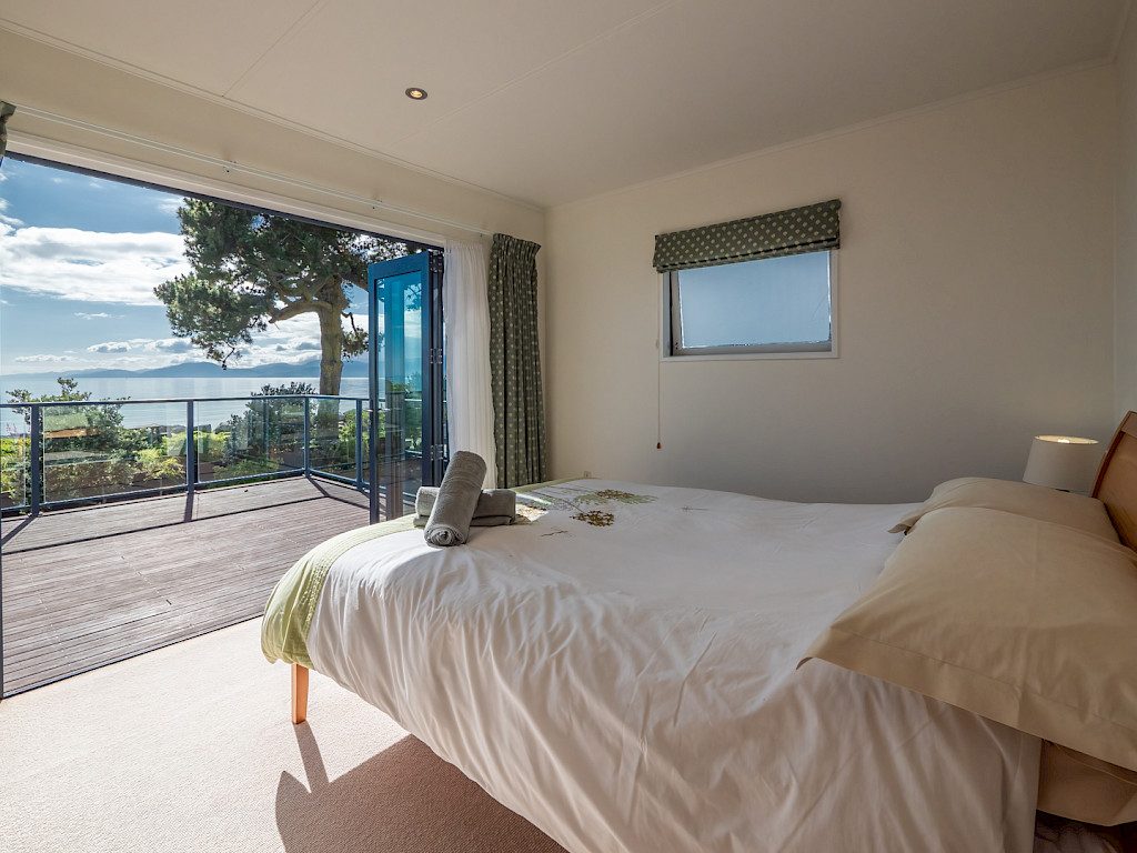 Ruby Bay Spectacular Ocean View photo 2