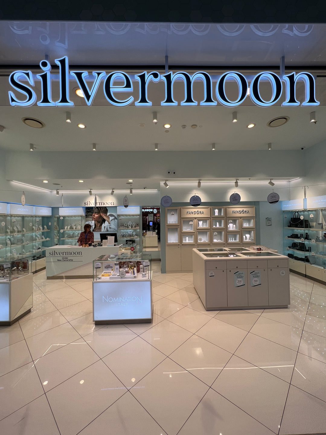 Silvermoon Nelson photo 1