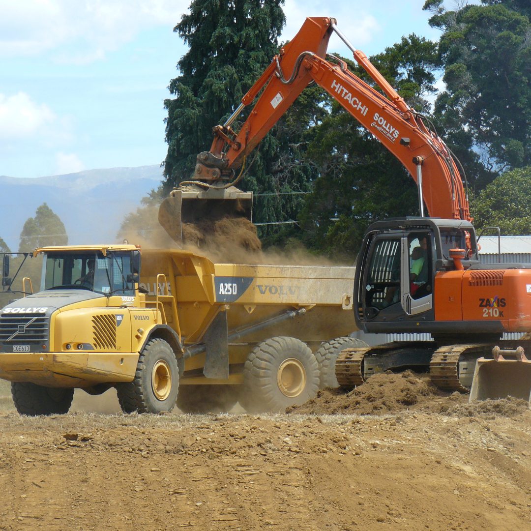 Sollys Freight & Contracting Golden Bay photo 3