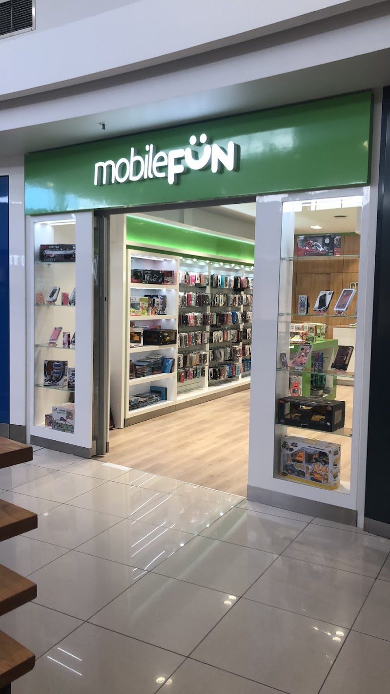 Spark Store Richmond Mall photo 2