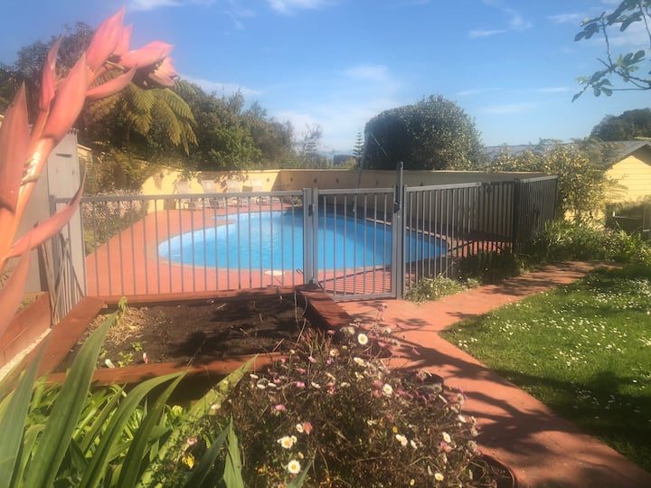 Tapu Bay Retreat photo 1