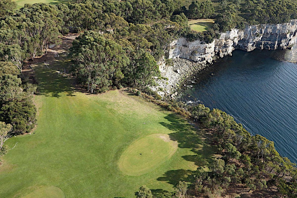 Tasman Golf Club photo 2