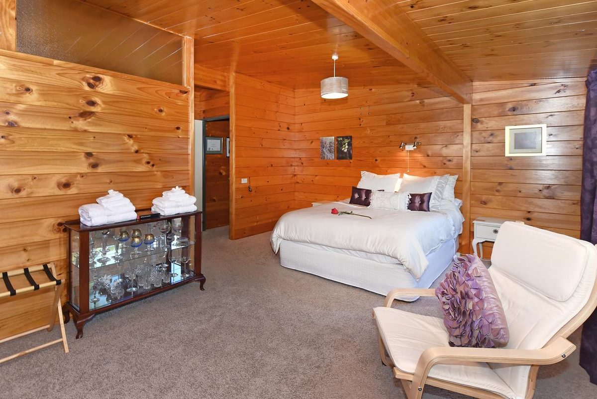 The Treehouse photo 2