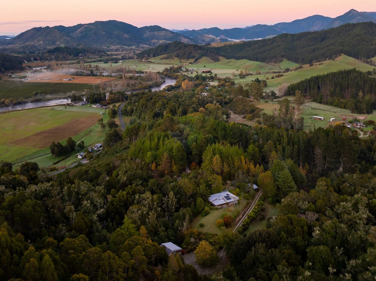 Toby Randall - Rural & Lifestyle Real Estate photo 2