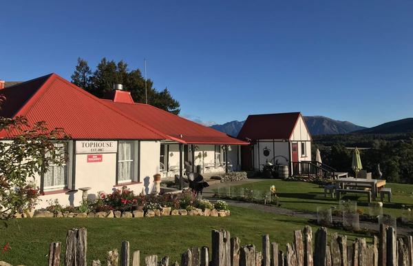 Tophouse Historical Inn